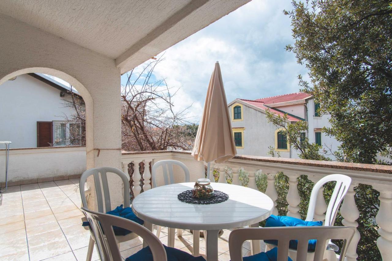 Apartamento Ostaric Mandre Exterior foto