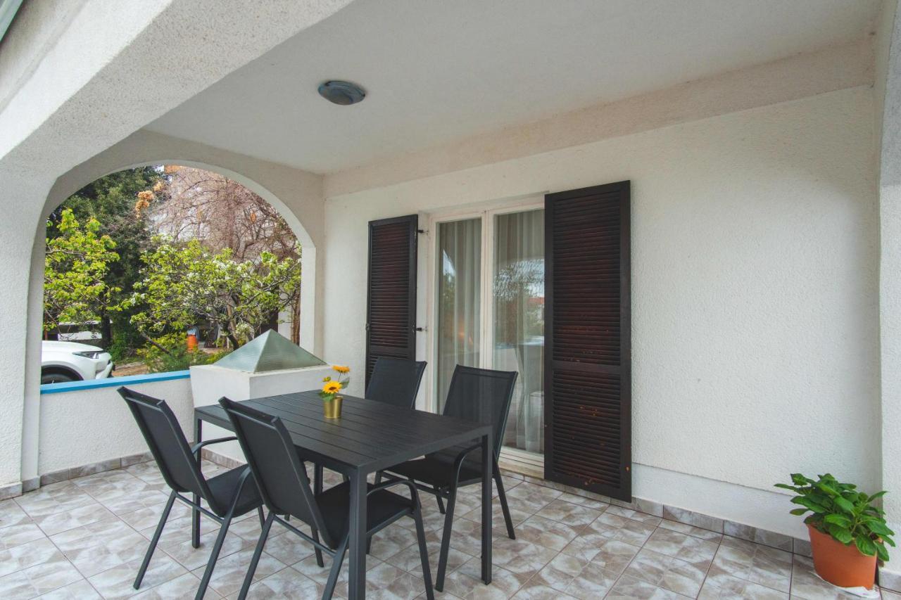 Apartamento Ostaric Mandre Exterior foto